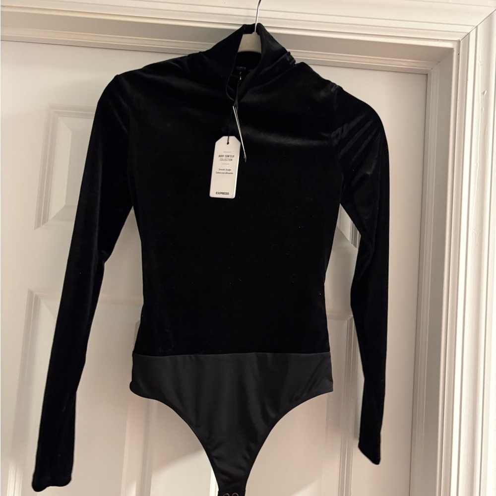 Express Black Velvet Long-Sleeve Bodysuit